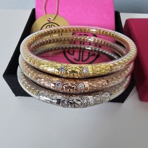 Budhagirl Three Queens AWB Yellow Rose Medium